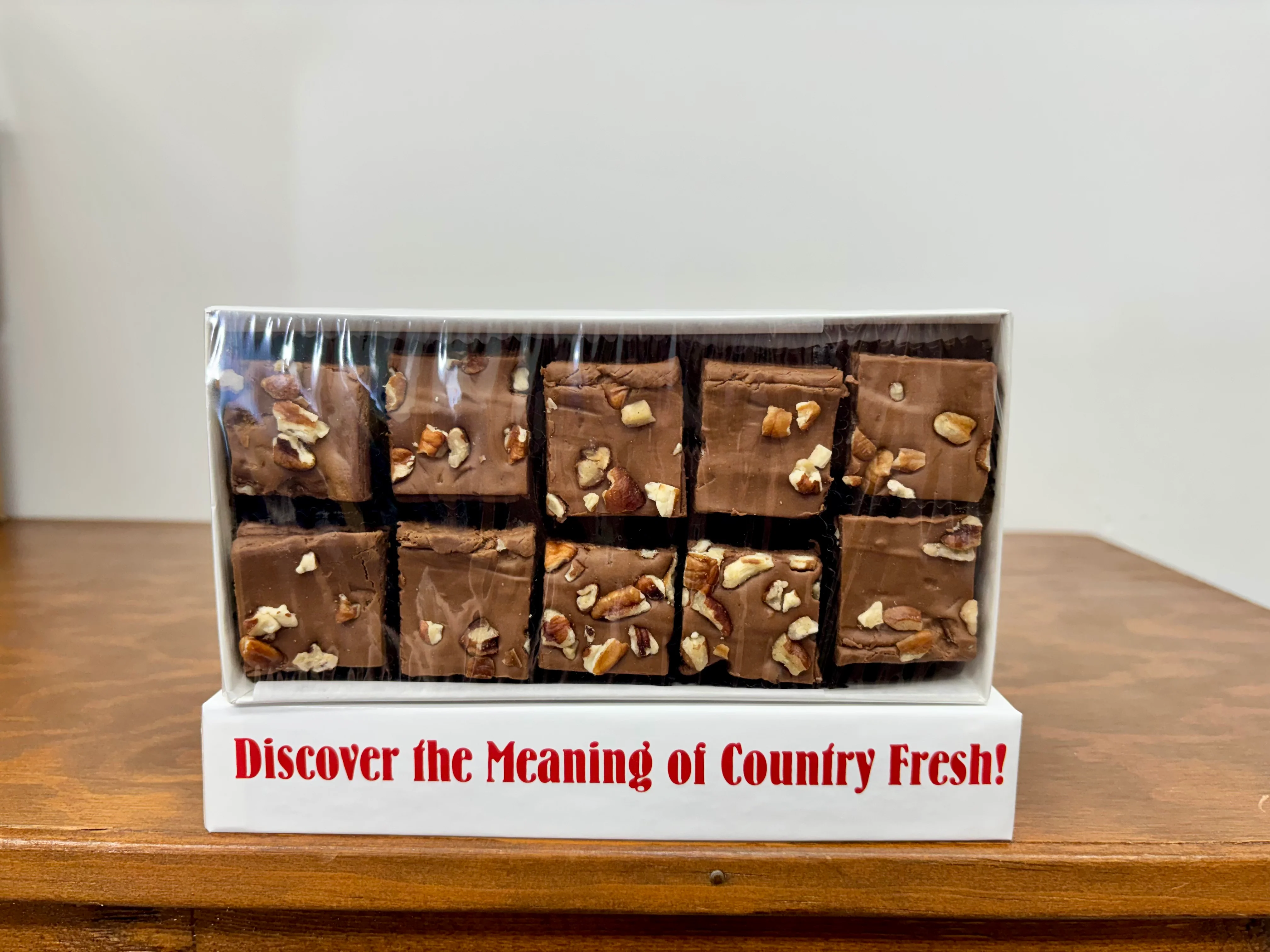 Apple Barn Homemade Fudge - Image 3